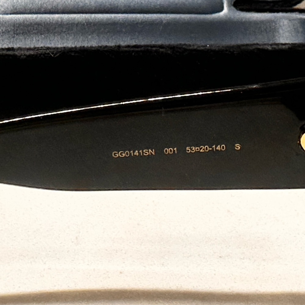 Gucci Women's Black Sunglasses - Picture 3 of 7
